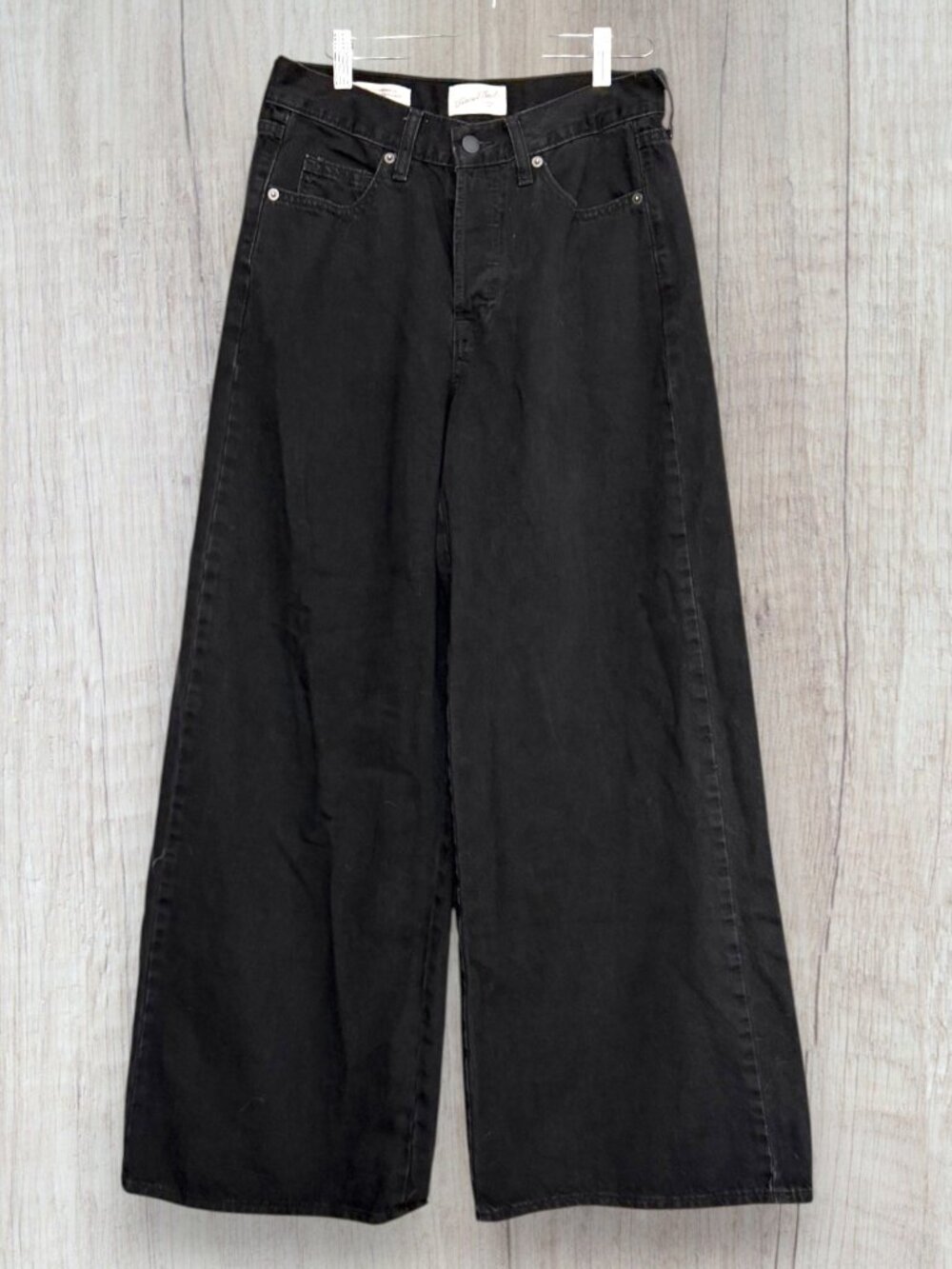 Universal Thread Black Mid-Rise Super Wide Leg Jeans Button Fly Size 4